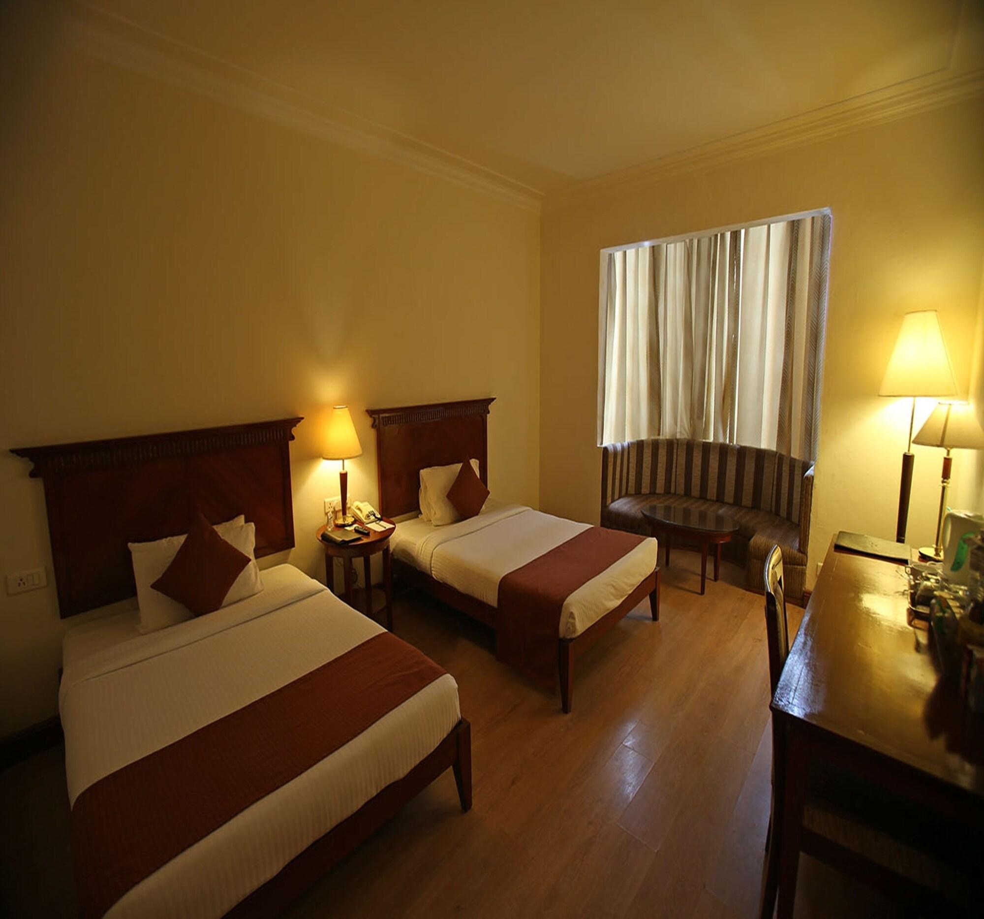 The Royal Plaza Gangtok Hotel Ngoại thất bức ảnh
