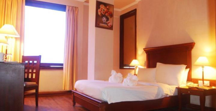 The Royal Plaza Gangtok Hotel Ngoại thất bức ảnh