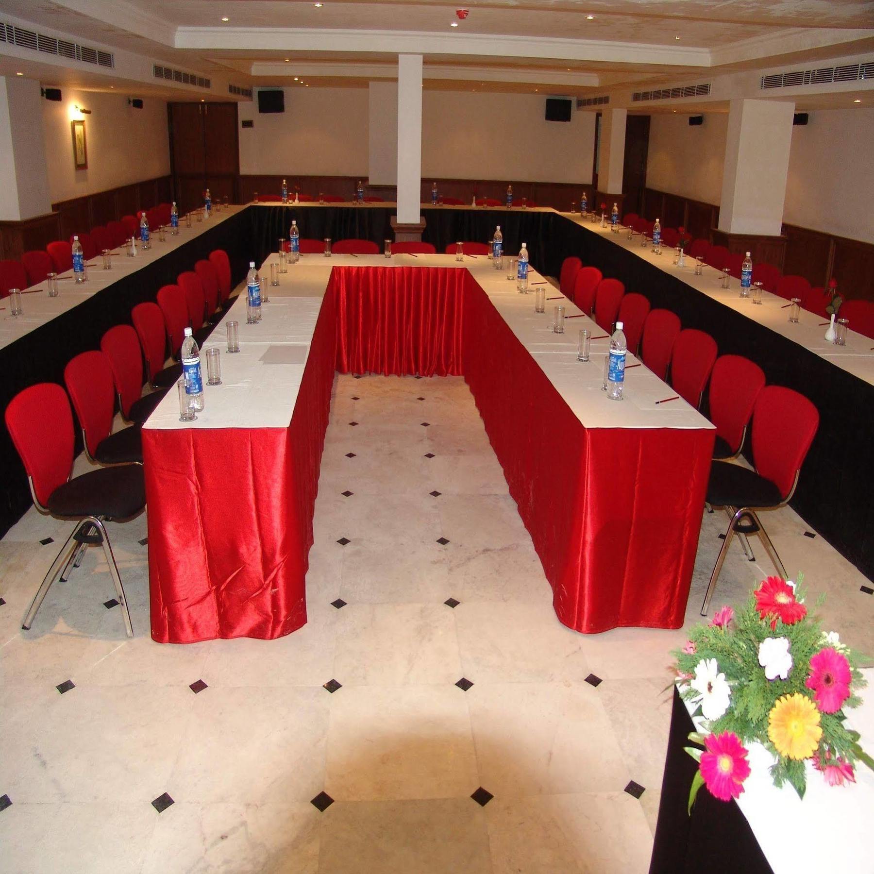 The Royal Plaza Gangtok Hotel Ngoại thất bức ảnh